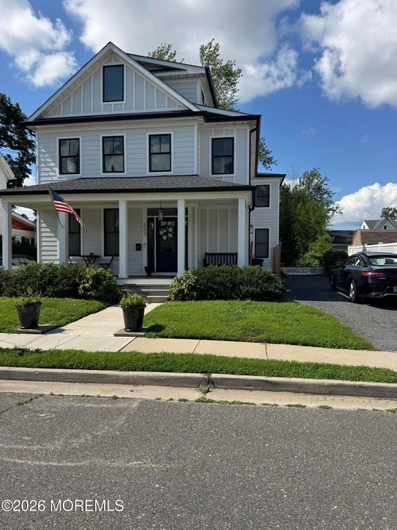 237 Mechanic Street B, Red Bank, NJ 07701
