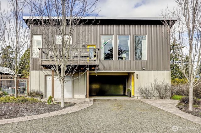 406 Discovery Road, Port Townsend, WA 98368