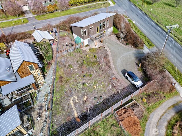 406 Discovery Road, Port Townsend, WA 98368