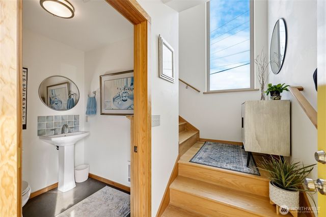 406 Discovery Road, Port Townsend, WA 98368