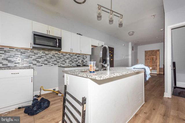 2113 MCCULLOH ST, Baltimore, MD 21217