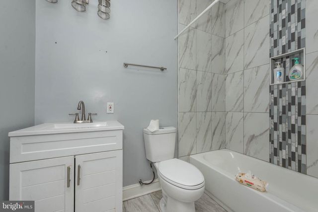 2113 MCCULLOH ST, Baltimore, MD 21217