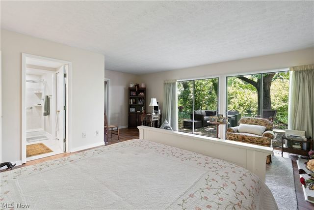 731 Creekside Drive 38, Aurora, OH 44202