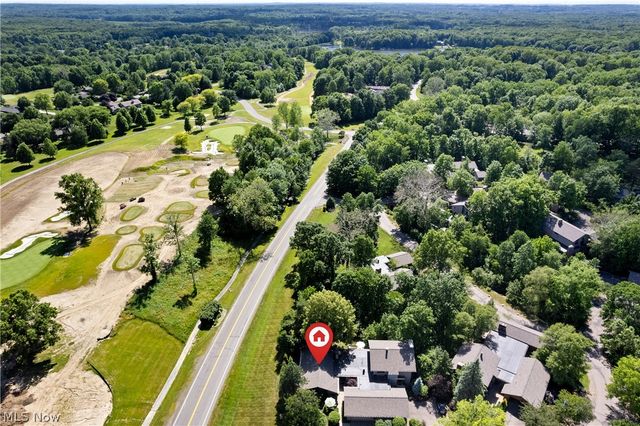 731 Creekside Drive 38, Aurora, OH 44202