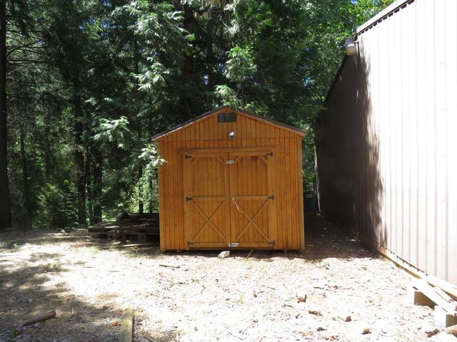 1881 Forebay Rd, Pollock Pines, CA 95726
