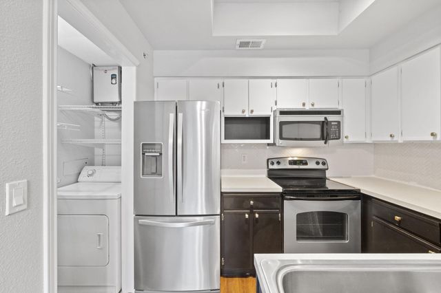 6000 Shepherd Mountain CV 1803, Austin, TX 78730