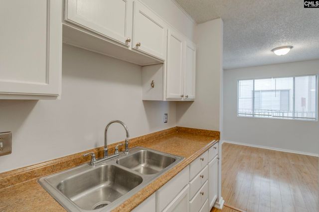 1208 Bush River Road G8, Columbia, SC 29210