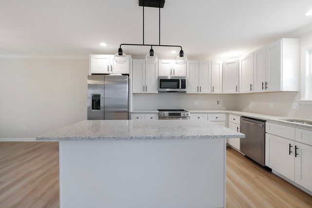 9512 Heathwood Drive, Ooltewah, TN 37363