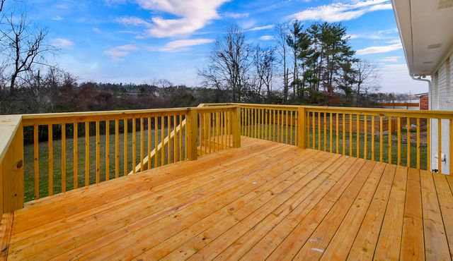 9512 Heathwood Drive, Ooltewah, TN 37363