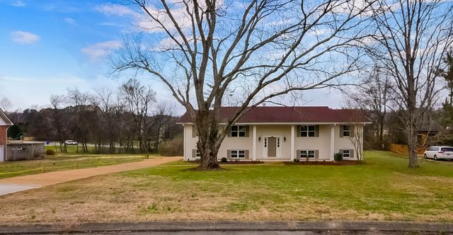 9512 Heathwood Drive, Ooltewah, TN 37363