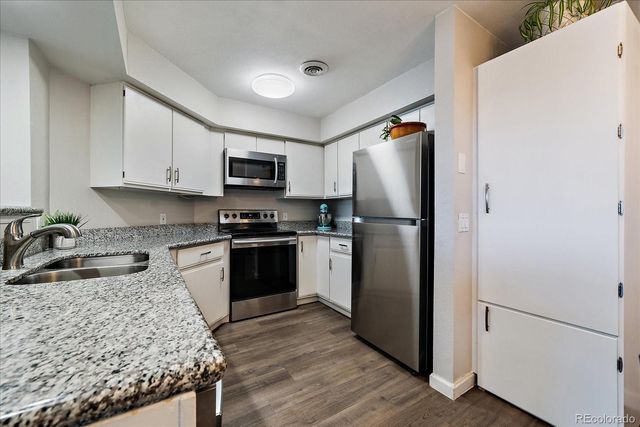 2740 E Otero Place 17, Centennial, CO 80122