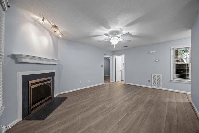 111 Killam Court L B, Cary, NC 27513