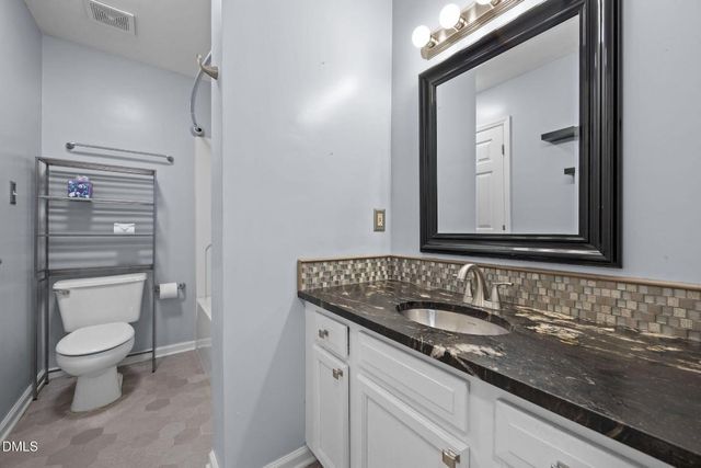 111 Killam Court L B, Cary, NC 27513