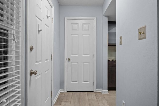 111 Killam Court L B, Cary, NC 27513