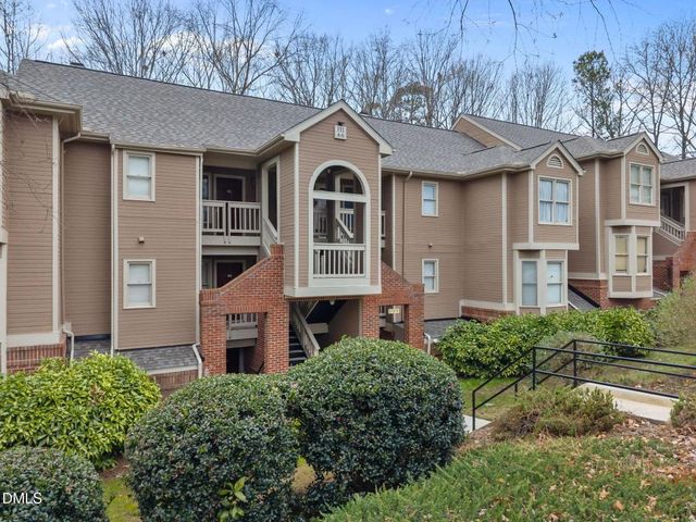 111 Killam Court L B, Cary, NC 27513