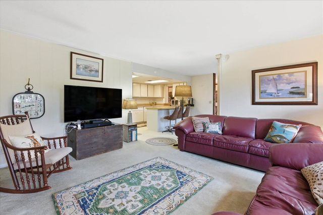 3010 Southshore Circle, Tallahassee, FL 32312