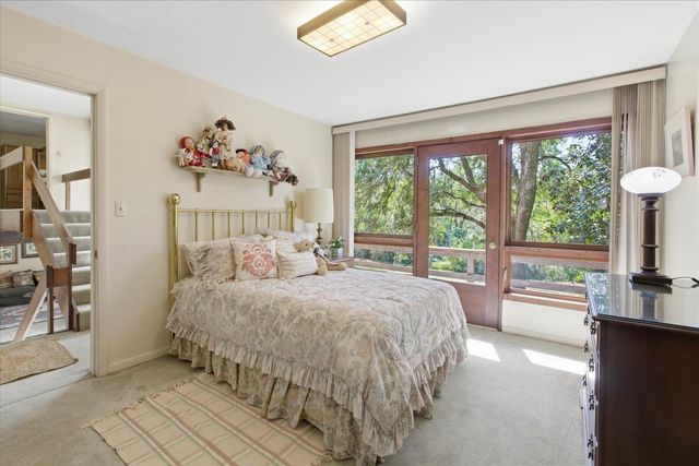 3010 Southshore Circle, Tallahassee, FL 32312