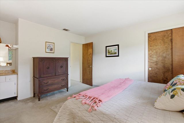 3010 Southshore Circle, Tallahassee, FL 32312