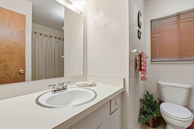 3010 Southshore Circle, Tallahassee, FL 32312