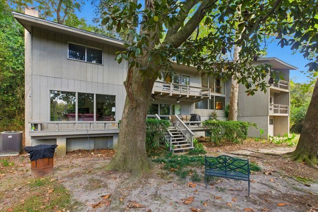 3010 Southshore Circle, Tallahassee, FL 32312