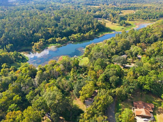 3010 Southshore Circle, Tallahassee, FL 32312