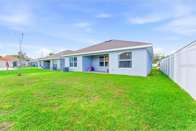 111 KRENSON BAY LOOP, Winter Haven, FL 33881