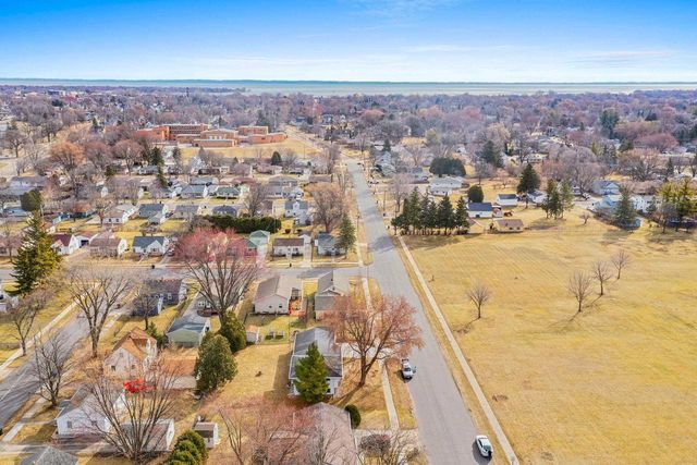 918 FLORIDA AVENUE, Oshkosh, WI 54902