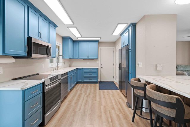 918 FLORIDA AVENUE, Oshkosh, WI 54902