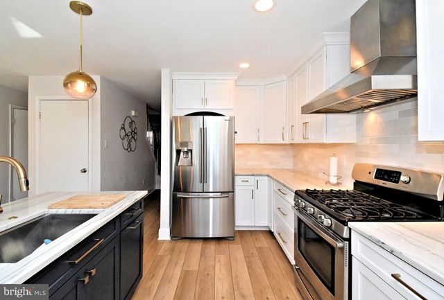 106 YORKSHIRE WAY, Hatboro, PA 19040