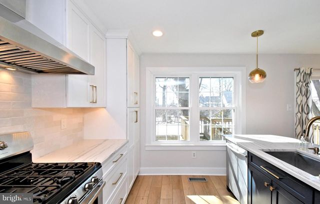 106 YORKSHIRE WAY, Hatboro, PA 19040