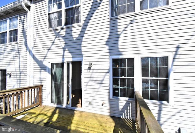 106 YORKSHIRE WAY, Hatboro, PA 19040