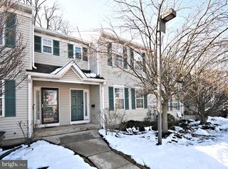 106 YORKSHIRE WAY, Hatboro, PA 19040