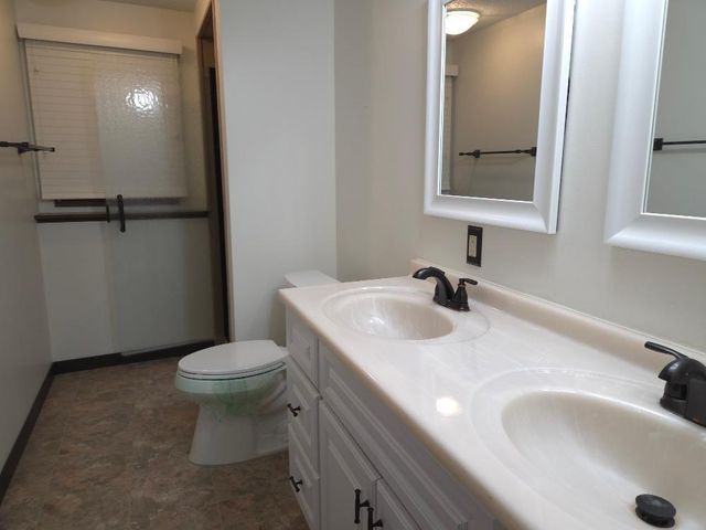 12273 Jack Pine Trail, Eden Prairie, MN 55347