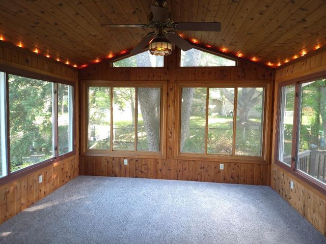 12273 Jack Pine Trail, Eden Prairie, MN 55347
