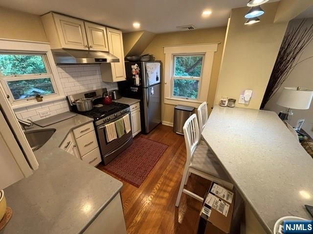 51 Sheridan Avenue, Ho-ho-kus, NJ 07423