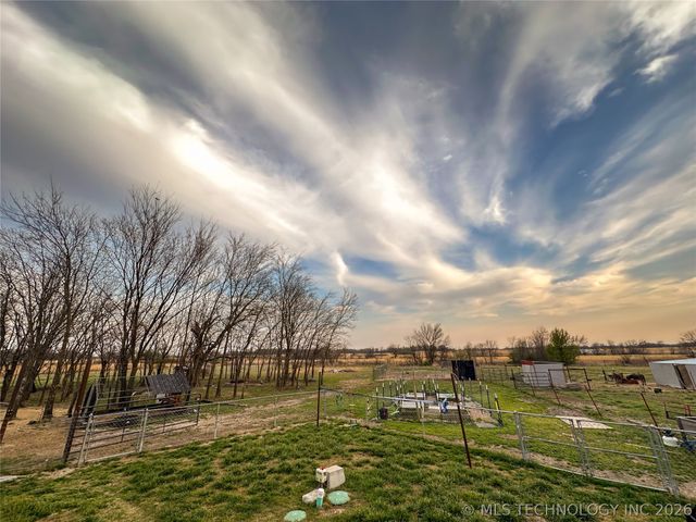 17810 Harreld Road, Beggs, OK 74421