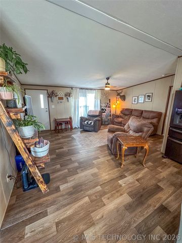 17810 Harreld Road, Beggs, OK 74421