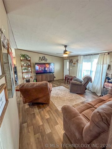 17810 Harreld Road, Beggs, OK 74421