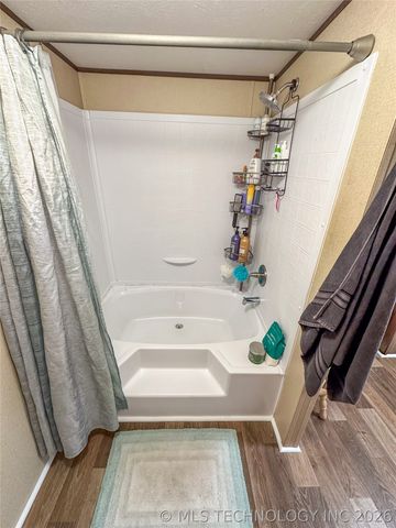 17810 Harreld Road, Beggs, OK 74421