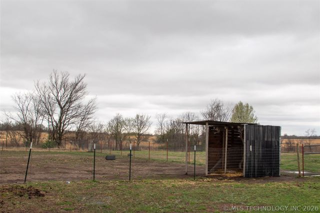 17810 Harreld Road, Beggs, OK 74421