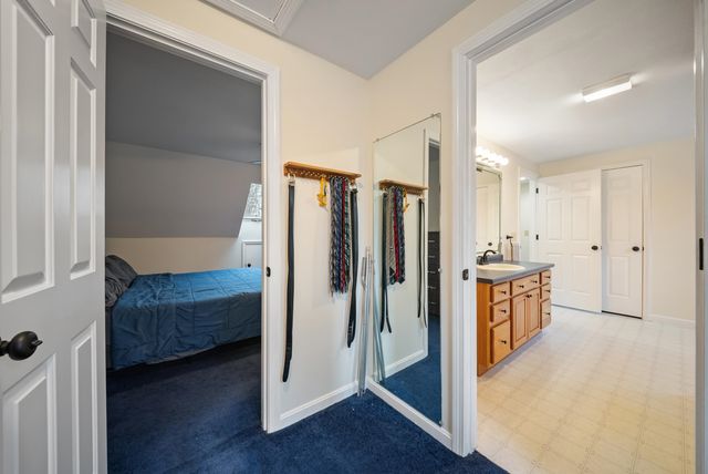 24 Prescott Road, Epping, NH 03042