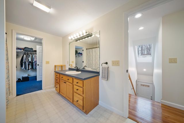 24 Prescott Road, Epping, NH 03042