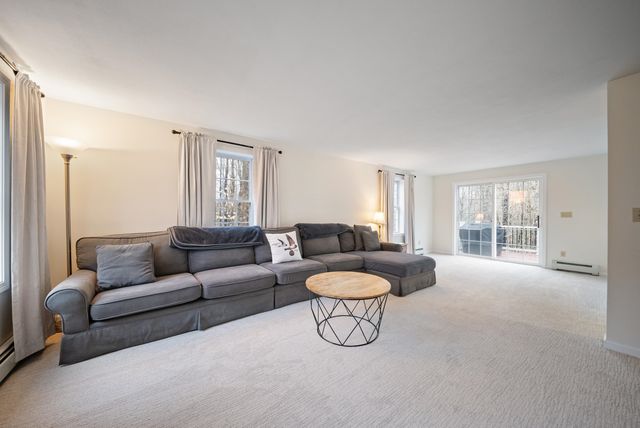 24 Prescott Road, Epping, NH 03042