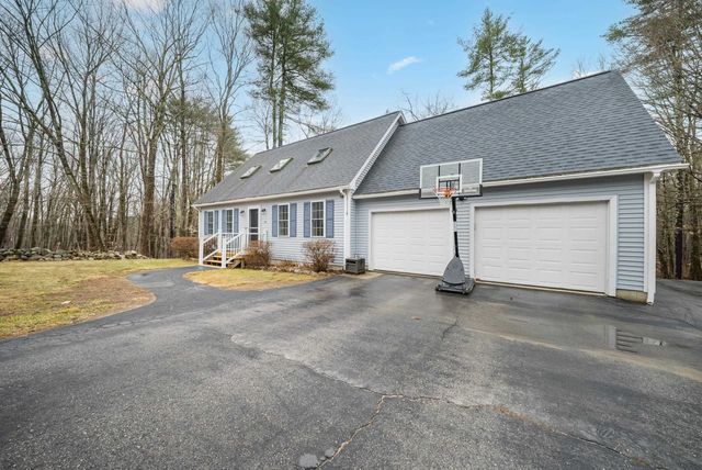 24 Prescott Road, Epping, NH 03042