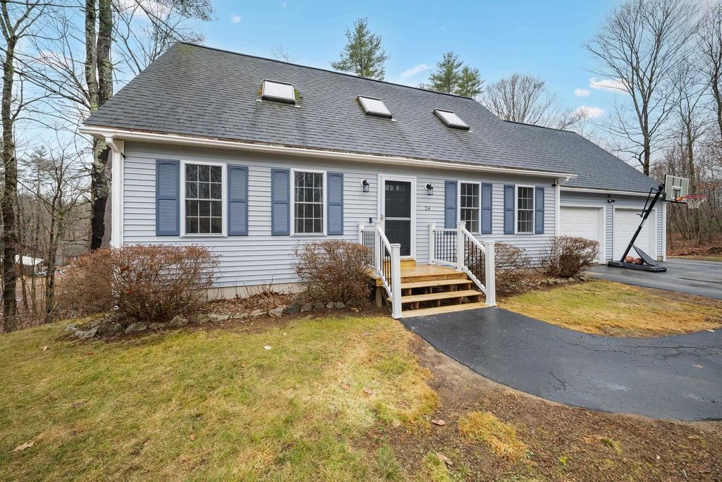 24 Prescott Road, Epping, NH 03042