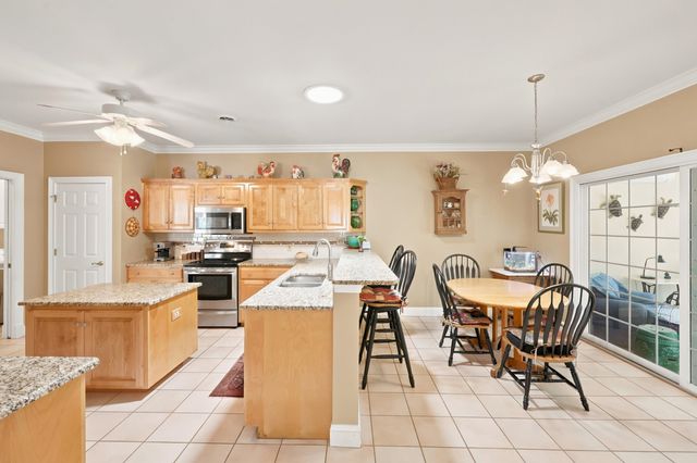 108 Prestwick Dr., Pawleys Island, SC 29585