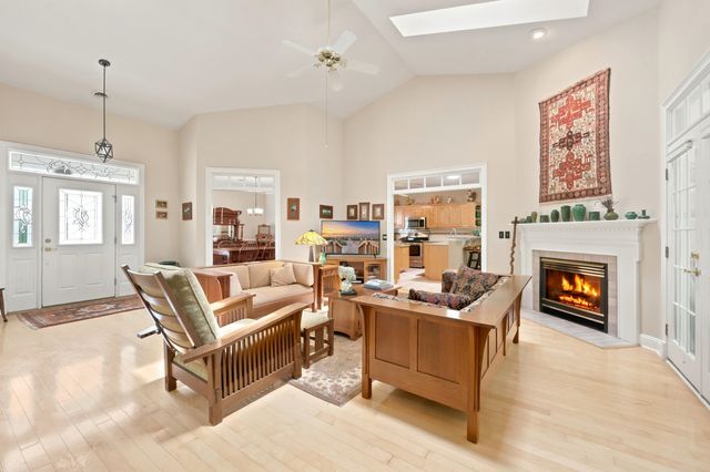 108 Prestwick Dr., Pawleys Island, SC 29585
