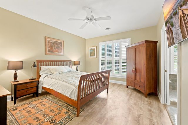 108 Prestwick Dr., Pawleys Island, SC 29585