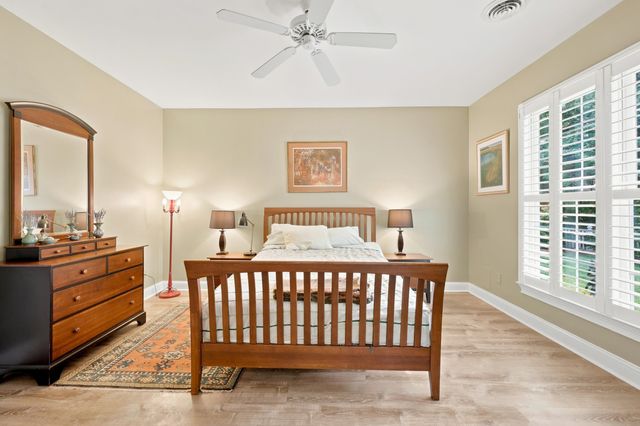 108 Prestwick Dr., Pawleys Island, SC 29585