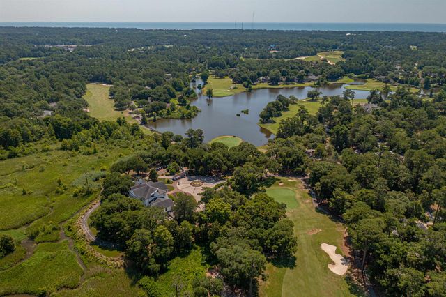 108 Prestwick Dr., Pawleys Island, SC 29585